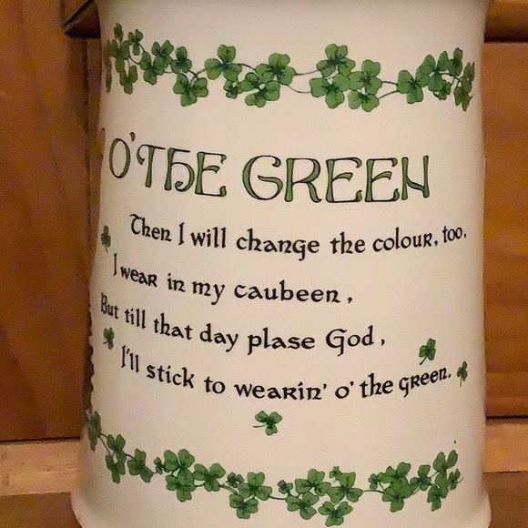 🍀 Old Fitzgerald 1968 Porcelain Collector’s Whiskey Decanter 🍀Empty! - Picture 3 of 9